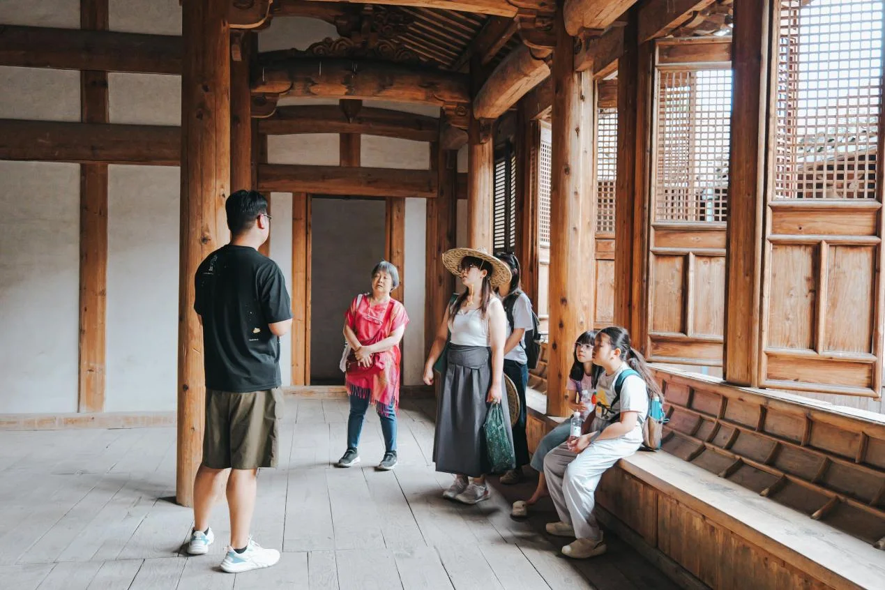 Jingdezhen and Huizhou study tour